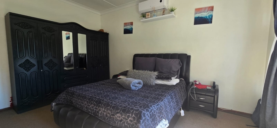 3 Bedroom Property for Sale in Songloed North West